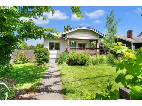 9935 N Lombard St, Portland, OR 97203