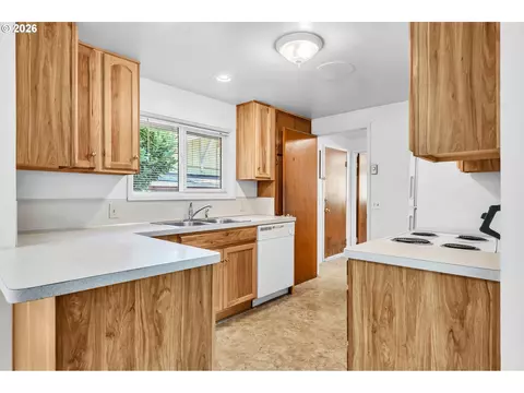 3420 Harris St, Eugene, OR 97405 photo 22