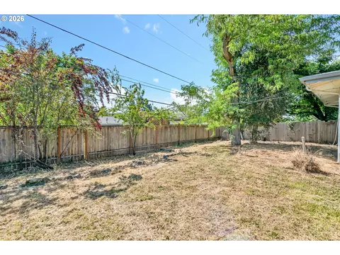 3420 Harris St, Eugene, OR 97405 photo 6