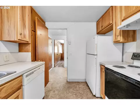 3420 Harris St, Eugene, OR 97405 photo 24