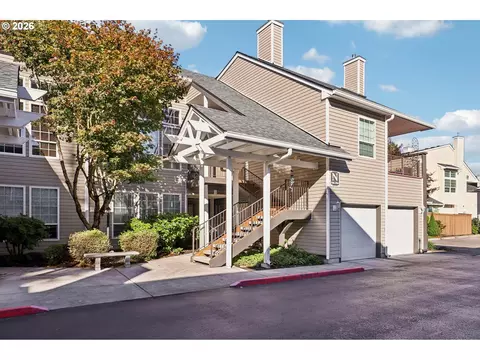 13210 SE 7th St #N62, Vancouver, WA 98683