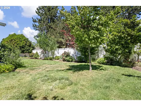 3220 Crescent Ave #82, Eugene, OR 97408 photo 37