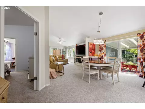 3220 Crescent Ave #82, Eugene, OR 97408 photo 7