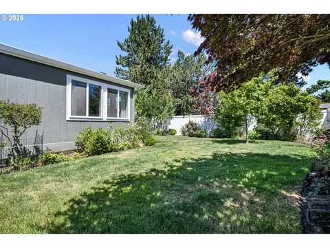 3220 Crescent Ave #82, Eugene, OR 97408 photo 36