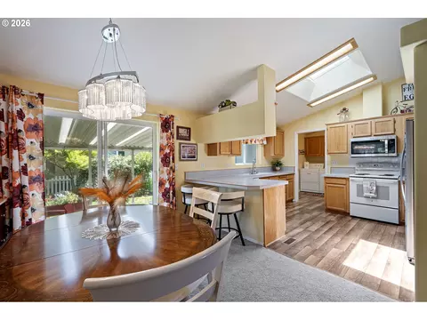 3220 Crescent Ave #82, Eugene, OR 97408 photo 9