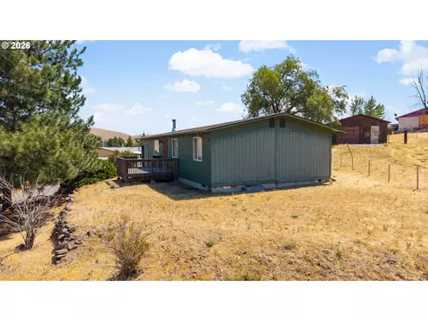 Exterior - 25 Canyon Dr, Heppner, OR 97836 photo 1 of 8
