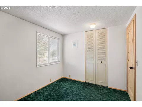 Bedroom - 25 Canyon Dr, Heppner, OR 97836 photo 3 of 4