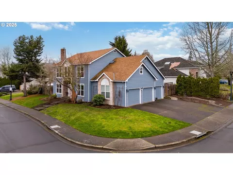 28575 SW Sandalwood Dr, Wilsonville, OR 97070