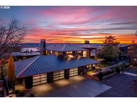 8015 SEvergreen Hwy, Vancouver, WA 98664