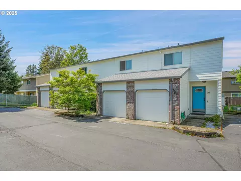 2239 Hawthorne St #15, Forest Grove, OR 97116