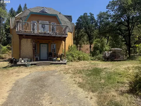 74861 Conifer Ct, Cottage Grove, OR 97424