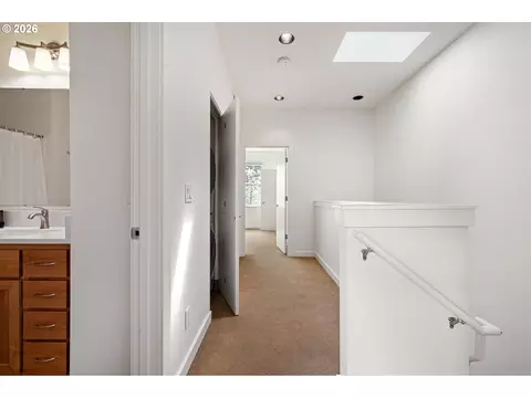 Entry Way - 327 Rustic Pl #35, Eugene, OR 97401 photo 2 of 3