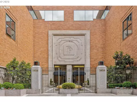 1414 SW 3rd Ave #2802, Portland, OR 97201
