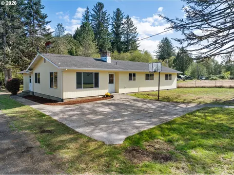 92503 Maki Rd, Astoria, OR 97103