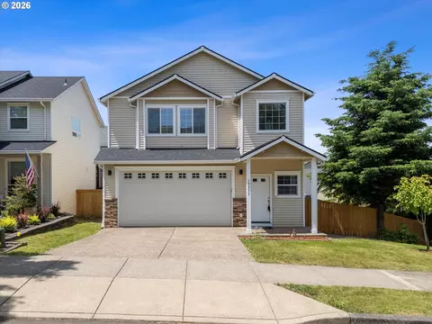19257 Oak Ave, Sandy, OR 97055
