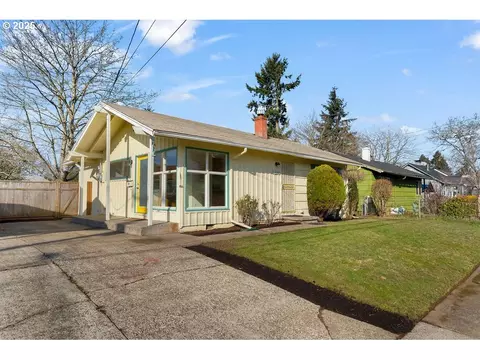 4105 SE 76th Ave, Portland, OR 97206