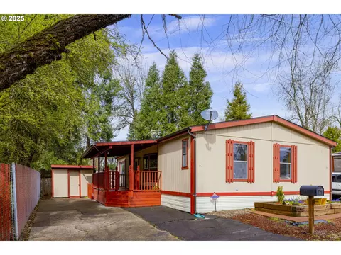 3203 SE Vineyard Rd #6, Milwaukie, OR 97267