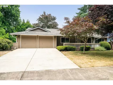 Exterior - 3377 W 25th Ave, Eugene, OR 97405 photo 2 of 10