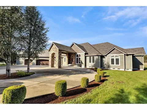 4314 NE Landerholm Rd, La Center, WA 98629