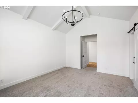 Bedroom - 1578 Cal Young Rd, Eugene, OR 97401 photo 4 of 11