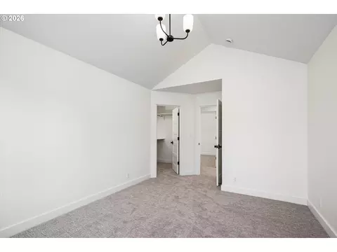 Bedroom - 1578 Cal Young Rd, Eugene, OR 97401 photo 9 of 11