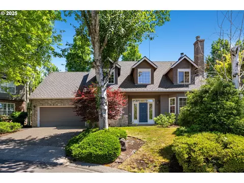 14067 Chatham Ct, Lake Oswego, OR 97035