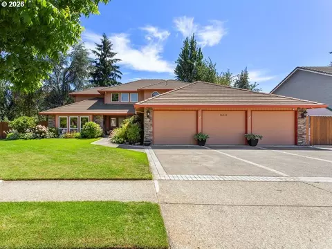 16515 SE Fisher Dr, Vancouver, WA 98683