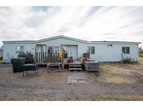 74597 Magic Garden Ln, Irrigon, OR 97844