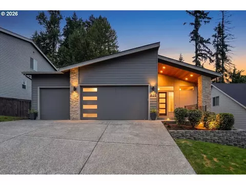 626 NE Province Ct, Camas, WA 98607