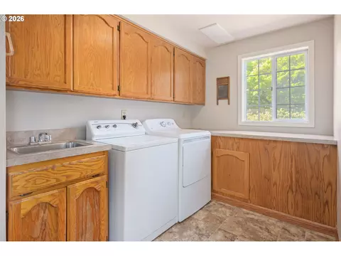 Other - 1798 Duke Ct, Eugene, OR 97401 photo 3 of 4