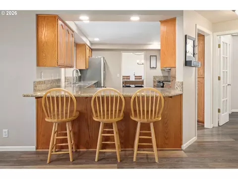 Kitchen - 1798 Duke Ct, Eugene, OR 97401 photo 5 of 5