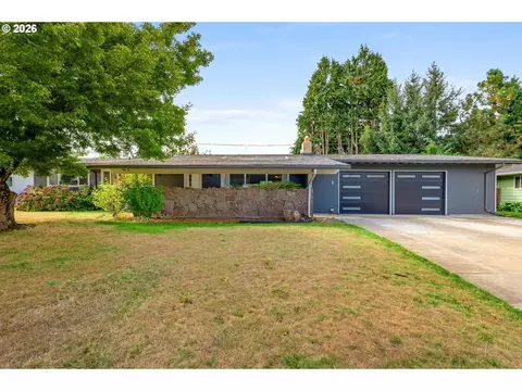 14130 NE Russell St, Portland, OR 97230