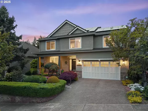 3062 Sunbreak Ln, West Linn, OR 97068