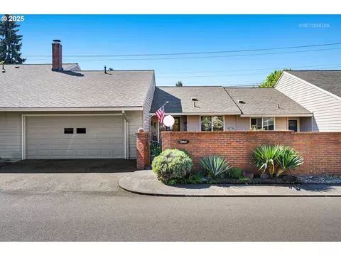 12920 SW Carmel St, King City, OR 97224