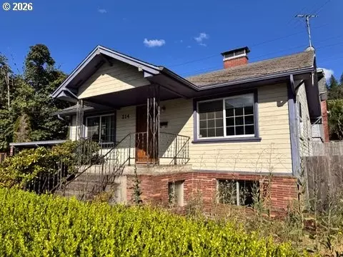 214 Tumwater Dr, Oregon City, OR 97045