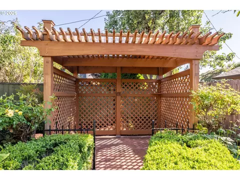 Other - 334 Van Duyn St, Eugene, OR 97401 photo 5 of 5
