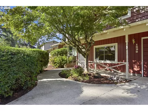 Exterior - 1522 Russet Dr, Eugene, OR 97401 photo 6 of 6
