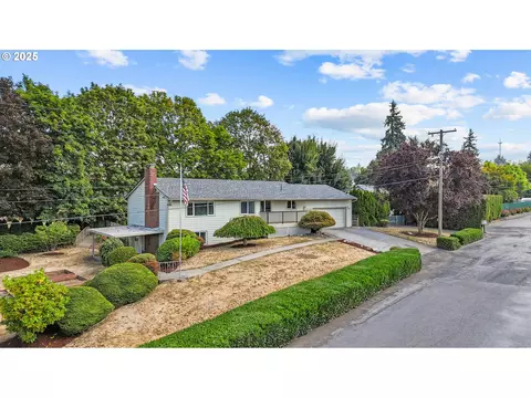 408 NE 65th St, Vancouver, WA 98665