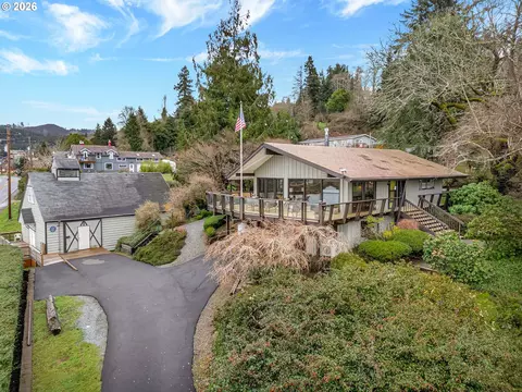 61 Gamble St, Wheeler, OR 97147