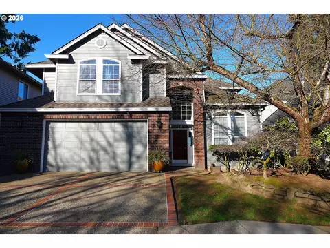 2370 Michael Dr, West Linn, OR 97068