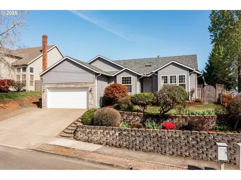 13613 Duane St, Oregon City, OR 97045