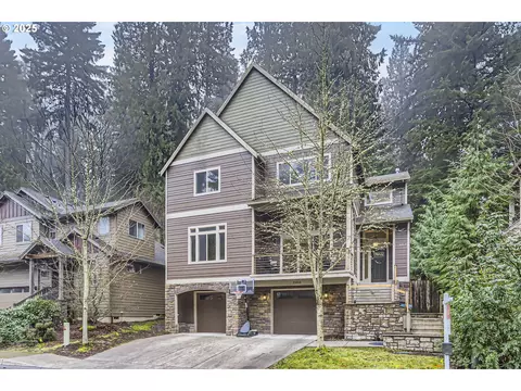 35816 Chinook St, Sandy, OR 97055