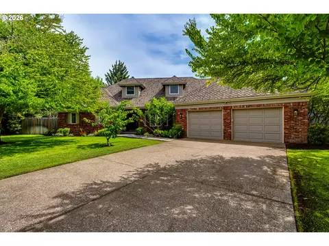 3375 Bardell Ave, Eugene, OR 97401 photo 1