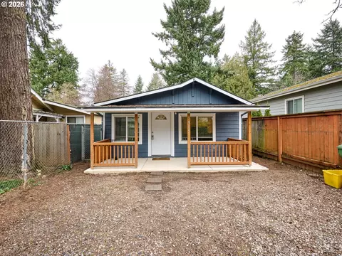 5905 SE Hazel Pl, Milwaukie, OR 97222