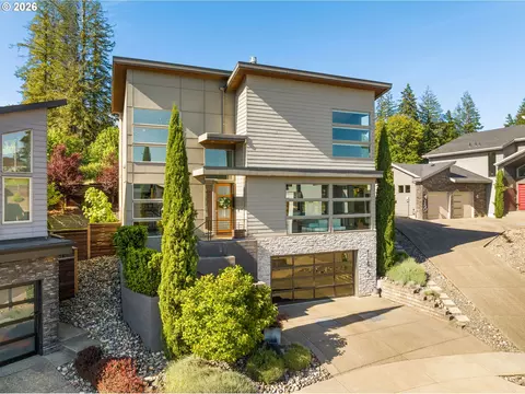 145 N 45th Cir, Camas, WA 98607