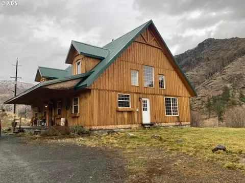 25404 Hwy 395, Canyon City, OR 97820