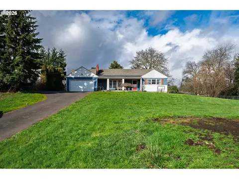 35413 Pittsburg Rd, Saint Helens, OR 97051