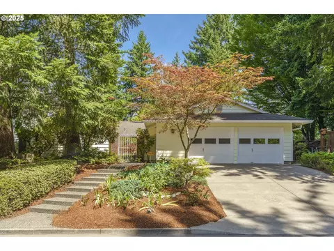 11995 NW Dumar Ln, Portland, OR 97229