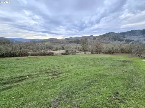 0 Fairhill Dr, Roseburg, OR 97471