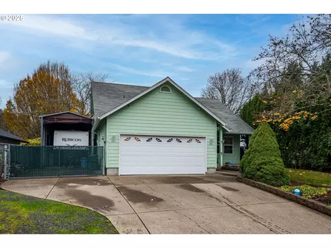 5282 Sugarpine Cir, Eugene, OR 97402